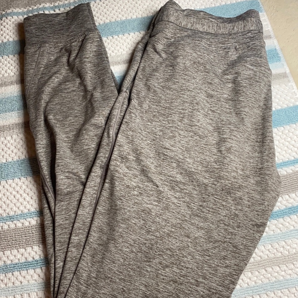 Balance Athletica brown select joggers NWOT